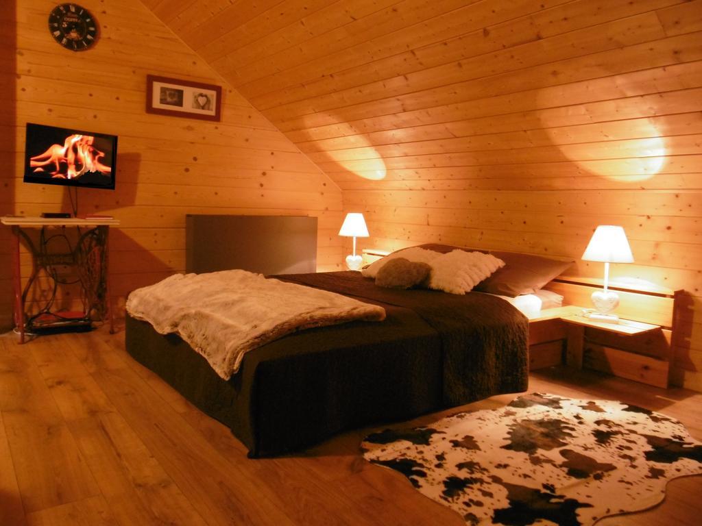 Gite Au Coeur Du Chalet En Belledonne Vers Prapoutel Les 7 Laux Sainte-Agnès 部屋 写真